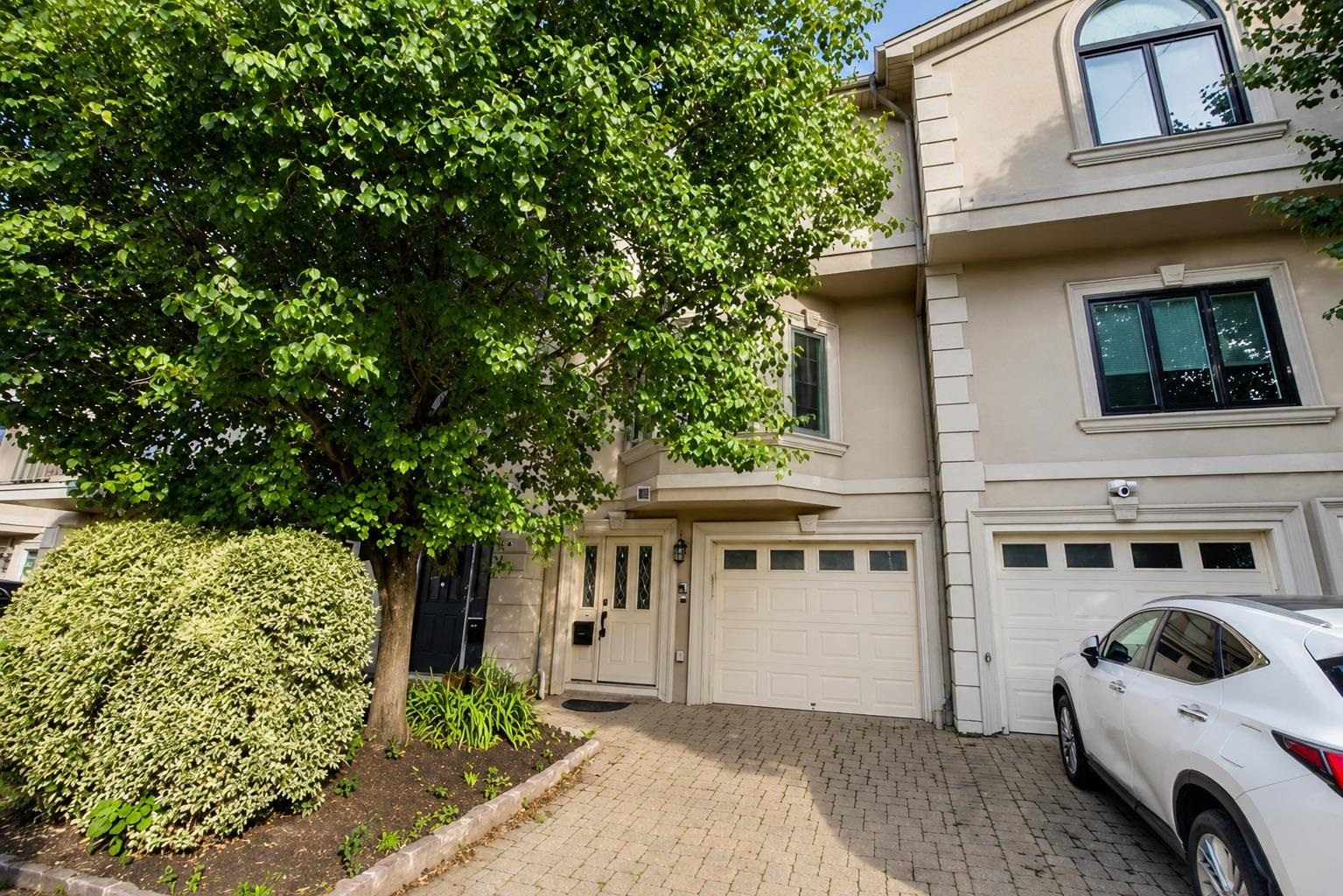 23 Hackensack Plank Road Weehawken, NJ 07086 - Photo 2 of 33