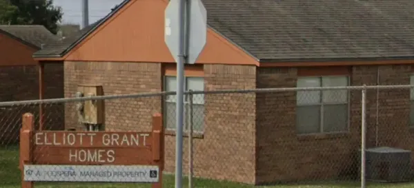 $790 | 901 North Alameda Street, Corpus Christi, TX 78401