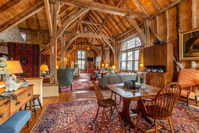 $3,500,000 | 18 The Green, Woodstock, VT 05091