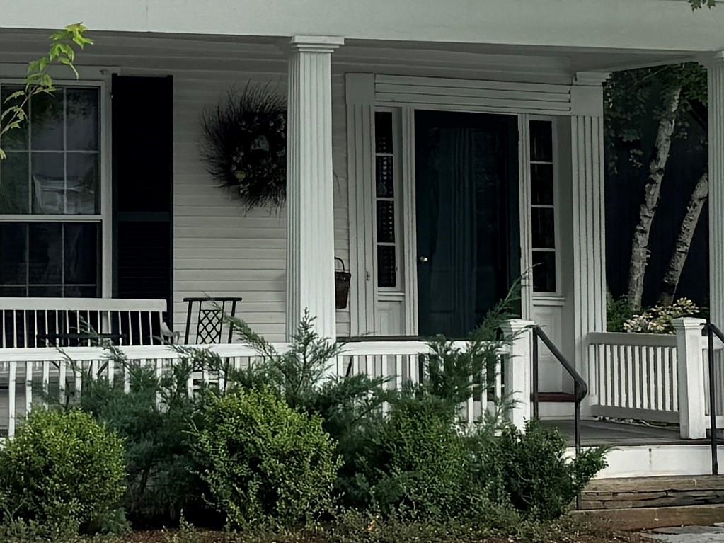 18 The Green Woodstock, VT 05091 - Photo 2 of 42