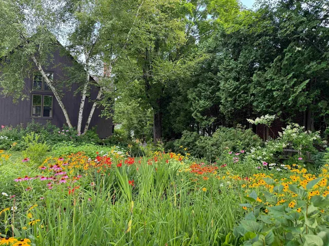 $3,500,000 | 18 The Green, Woodstock, VT 05091