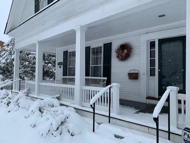 $3,500,000 | 18 The Green, Woodstock, VT 05091