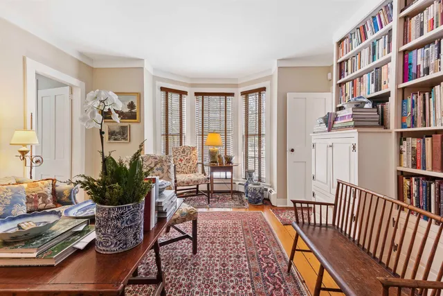 $3,500,000 | 18 The Green, Woodstock, VT 05091