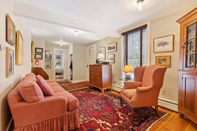 $3,500,000 | 18 The Green, Woodstock, VT 05091