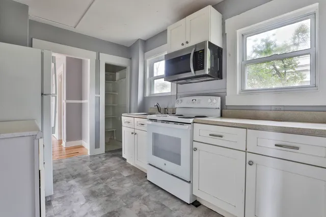 $699,000 | 313 Amherst Street, Manchester, NH 03104