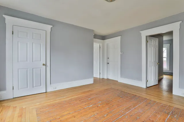 $699,000 | 313 Amherst Street, Manchester, NH 03104