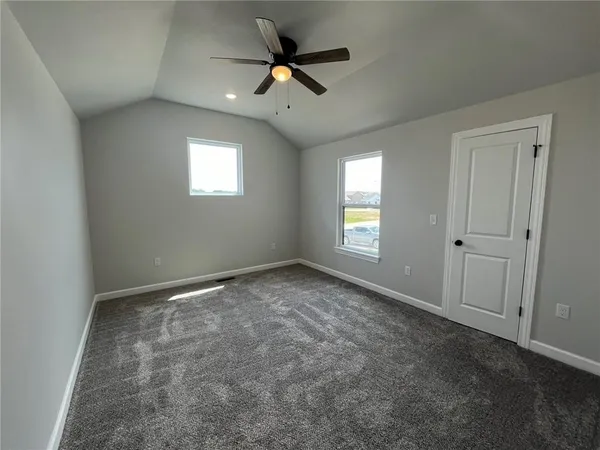 $215,000 | 356 A Southeast 85th Road, Warrensburg, MO 64093
