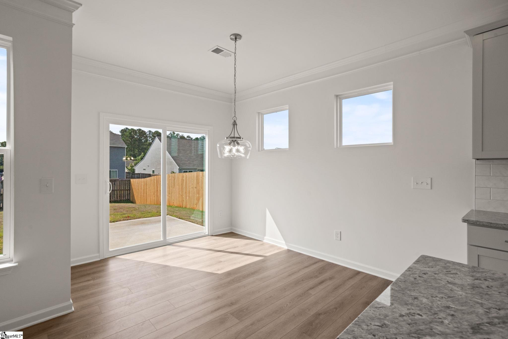 247 Pendergast Road Greenville, SC 29605 - Photo 12 of 27