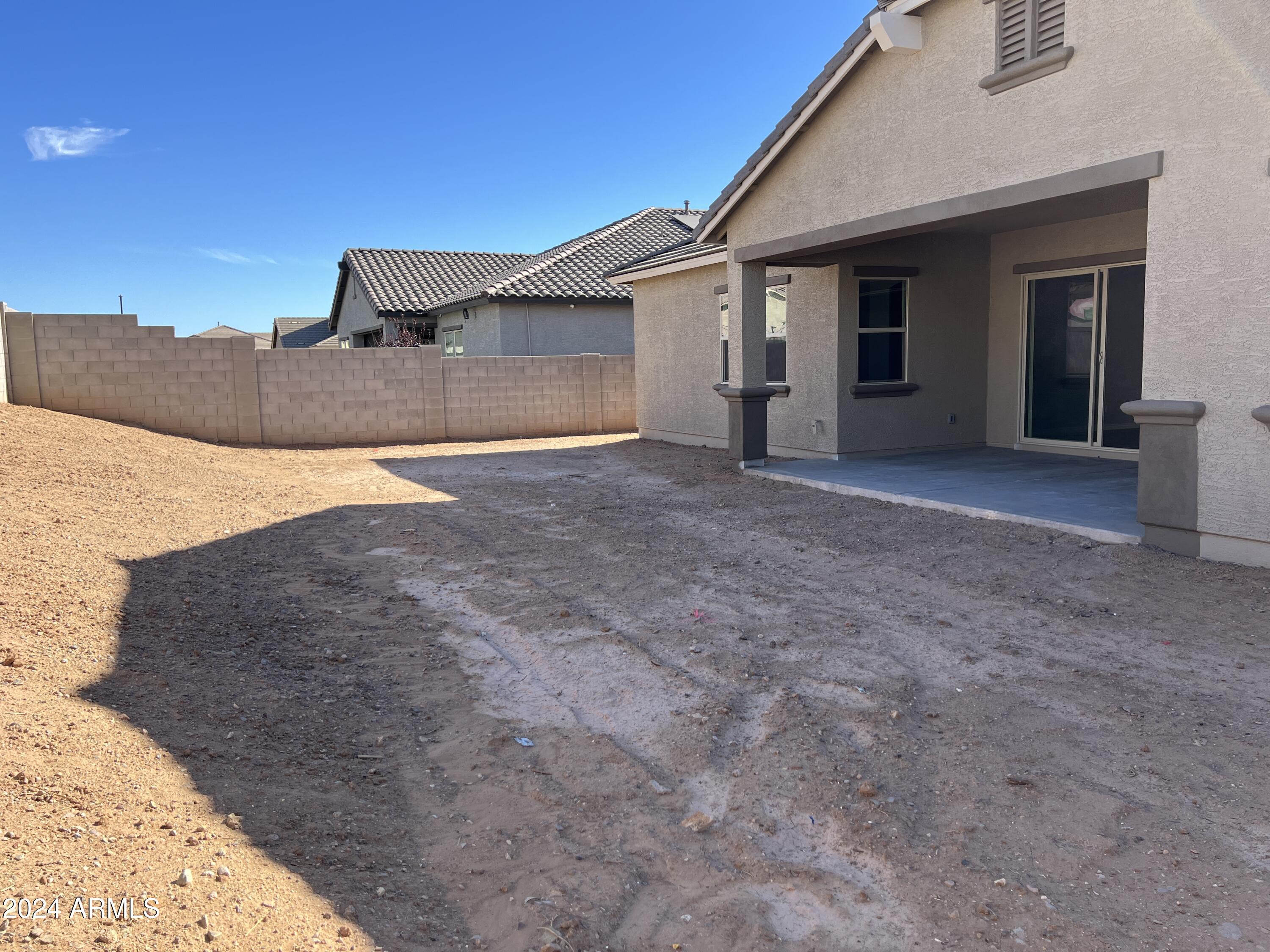 16068 West Questa Drive Surprise, AZ 85387 - Photo 29 of 55 Photo_Dec_01_24 11-52-32 AM