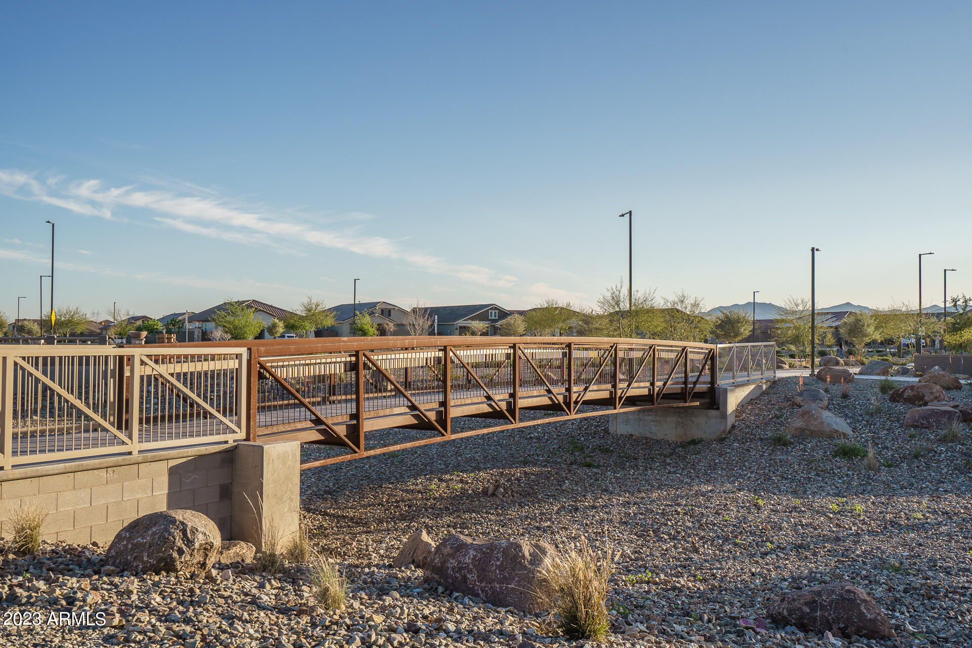 16068 West Questa Drive Surprise, AZ 85387 - Photo 44 of 55 23)