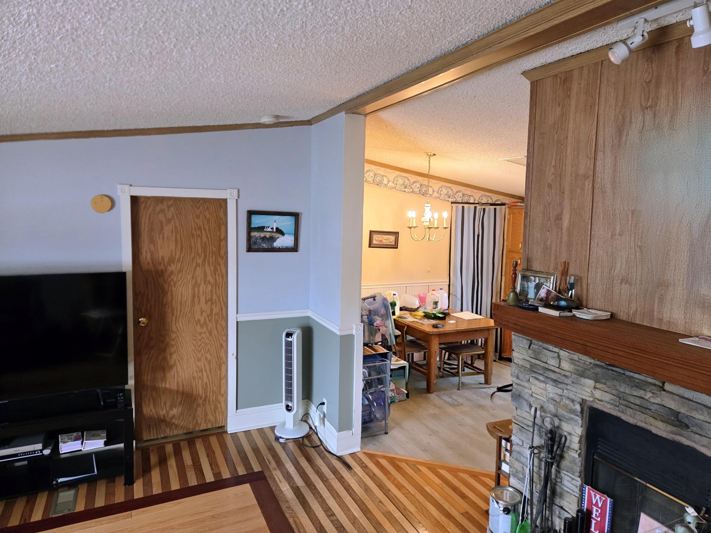 8 Vero's Way Winterport, ME 04496 - Photo 5 of 11 20260326_103929~2