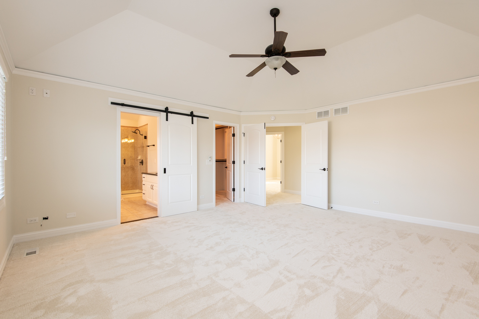 392 Spruce Road Wood Dale, IL 60191 - Photo 26 of 52 Gallery Image 26