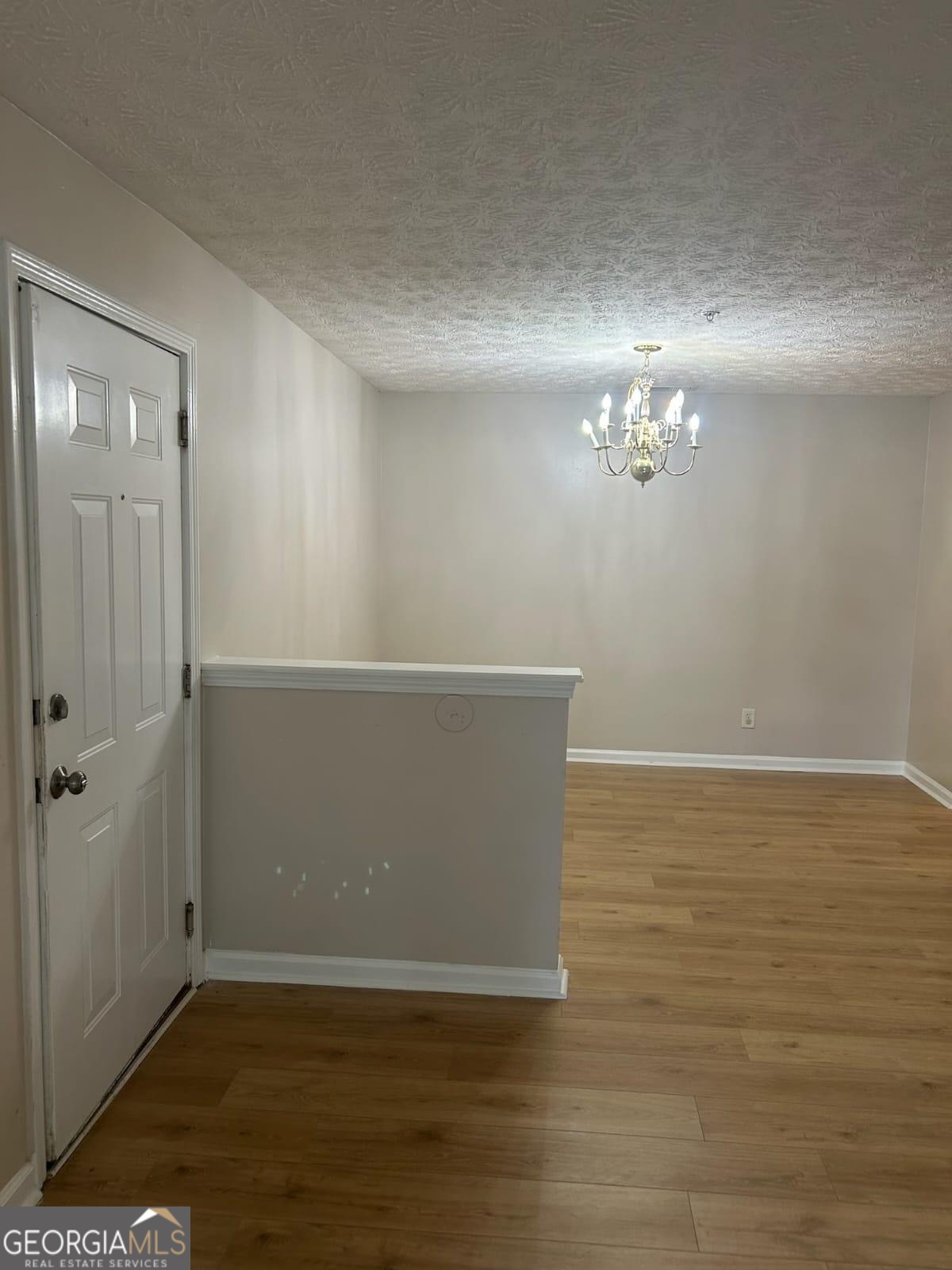 3101 Par 3 Way Lithonia, GA 30038 - Photo 2 of 8