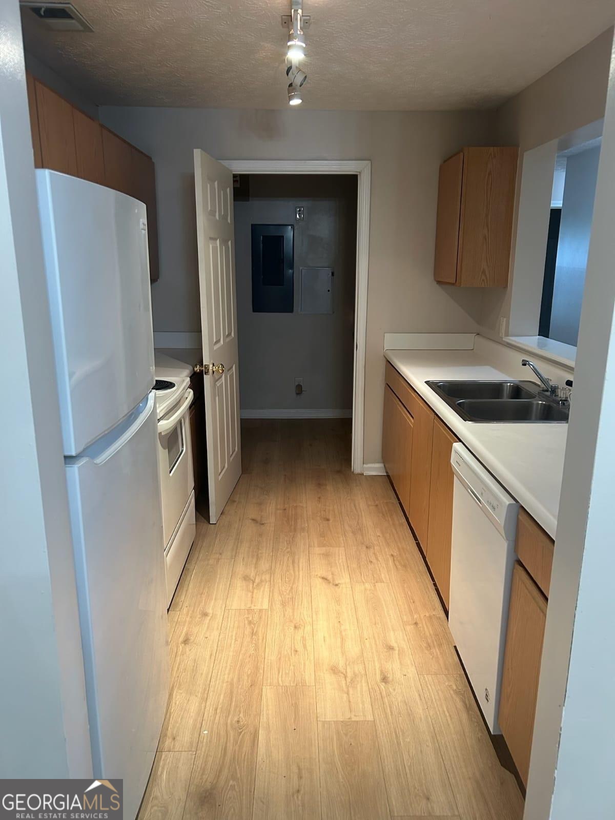 3101 Par 3 Way Lithonia, GA 30038 - Photo 7 of 8