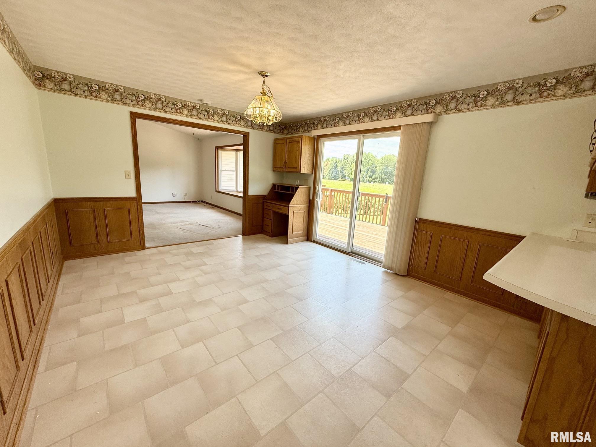 24822 Brookwood Hills Road Athens, IL 62613 - Photo 10 of 58