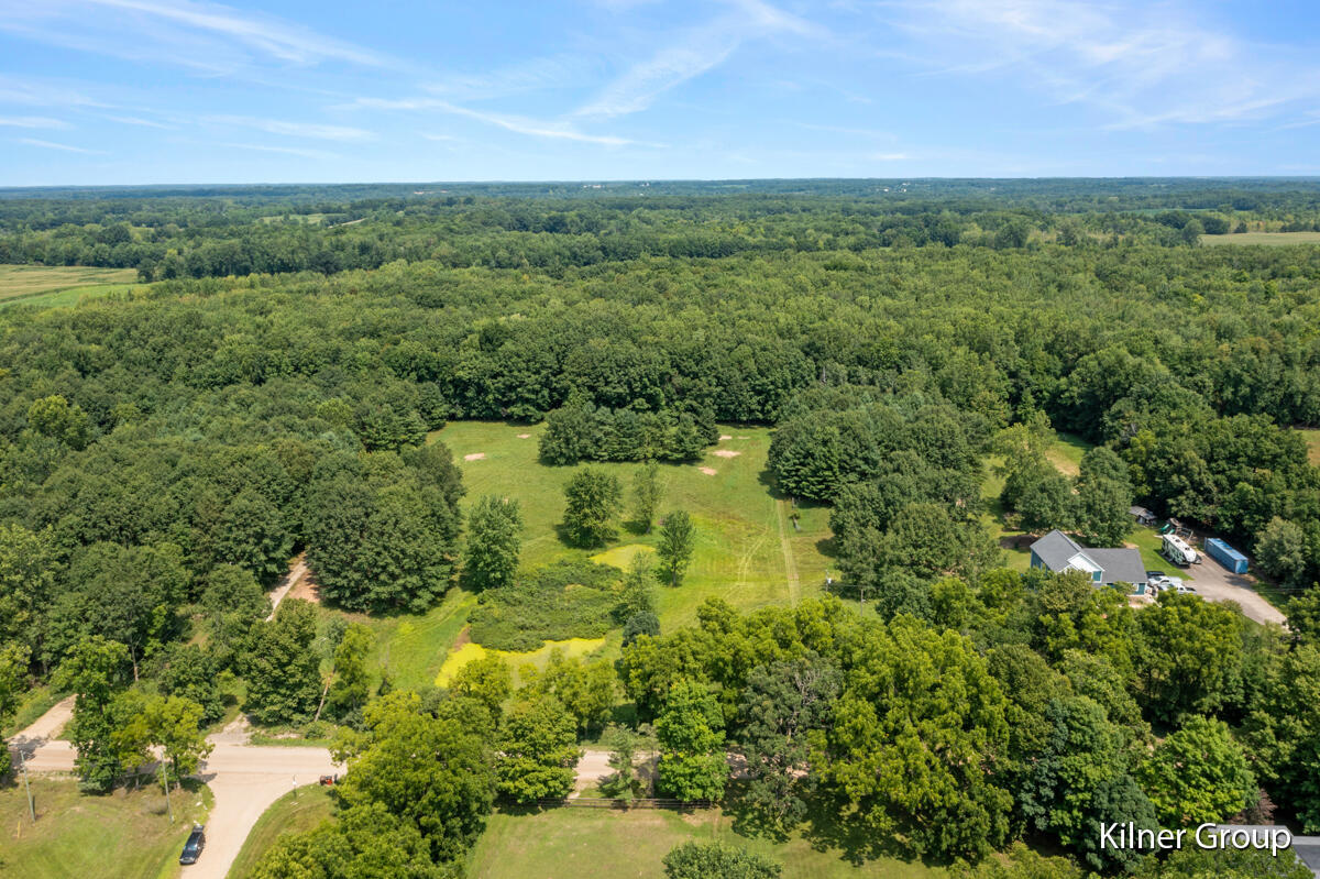 13923 5 Mile Road Northeast Belding, MI 48809 - Photo 13 of 18 IMG_1009