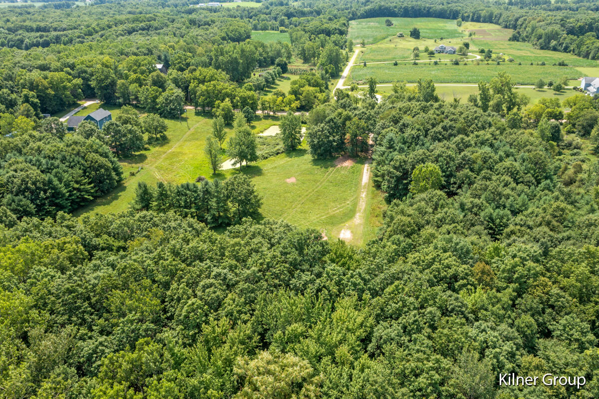 13923 5 Mile Road Northeast Belding, MI 48809 - Photo 10 of 18 IMG_1005