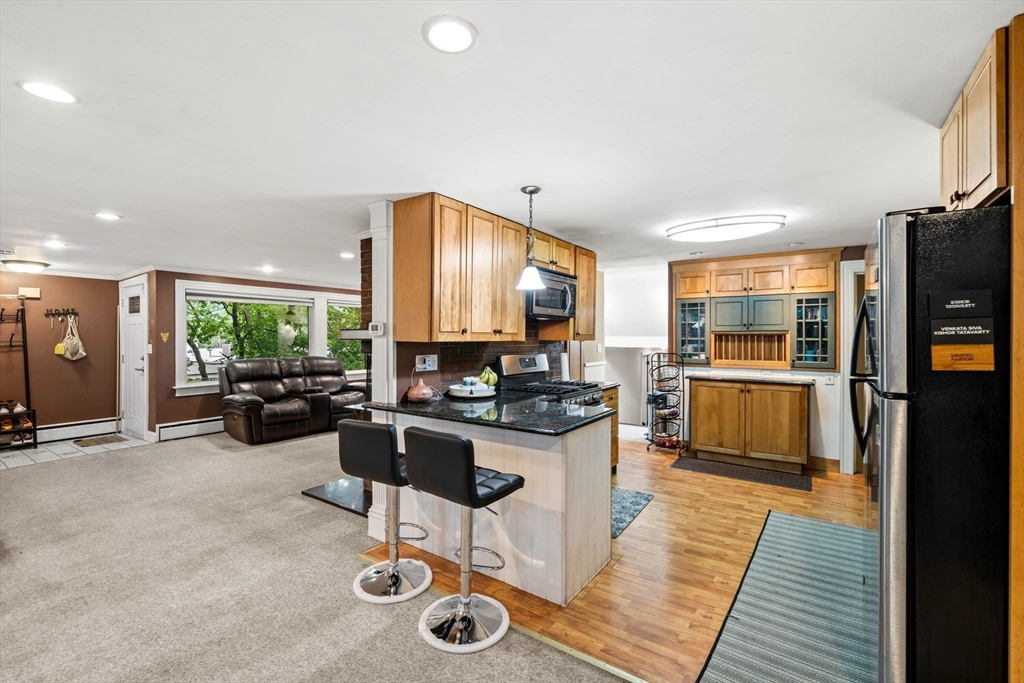 10 Rafferty Road Stoneham, MA 02180 - Photo 6 of 39