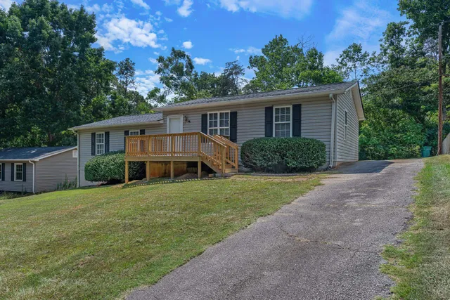 $215,000 | 106 Washington Court, Cowpens, SC 29330