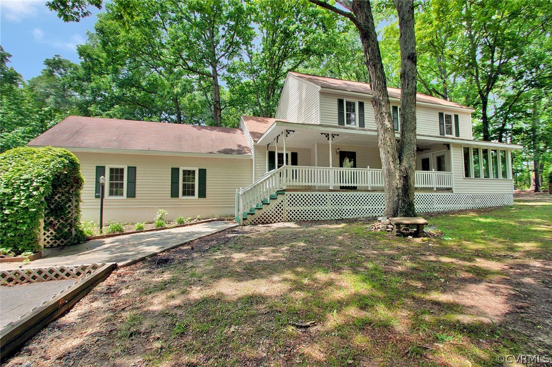 2785 Judes Ferry Road Powhatan, VA 23139 - Photo 1 of 39 Front view of house
