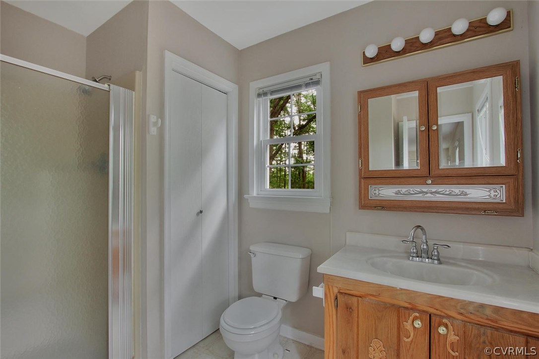 2785 Judes Ferry Road Powhatan, VA 23139 - Photo 26 of 39 Master Bath