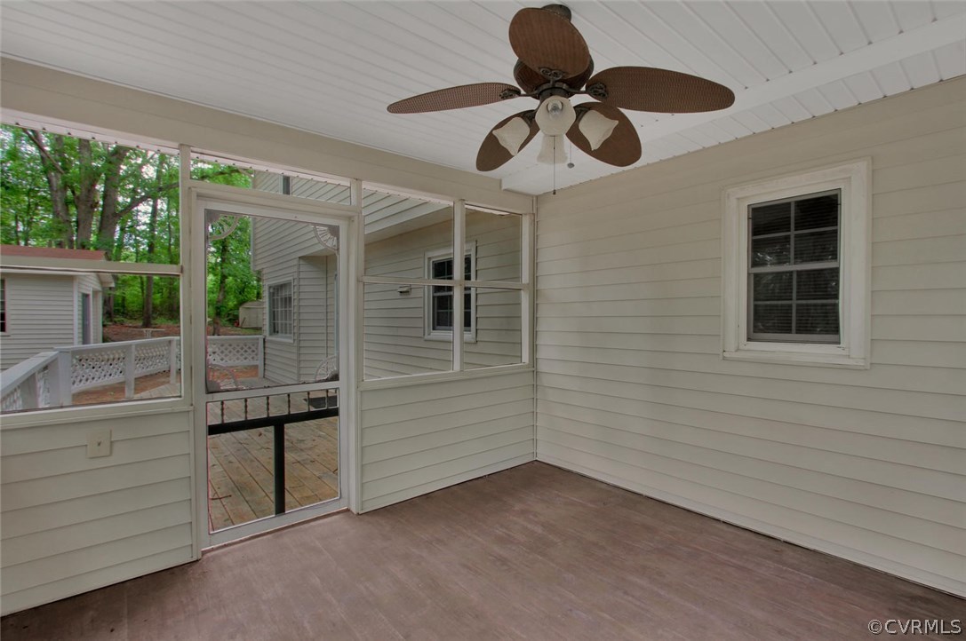2785 Judes Ferry Road Powhatan, VA 23139 - Photo 32 of 39 Screened-in back porch