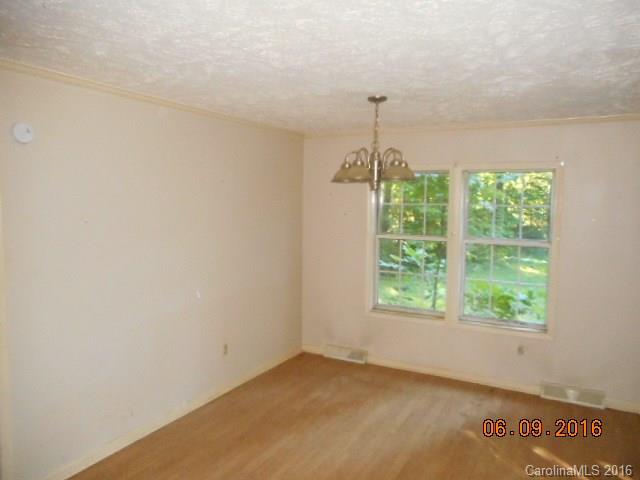 9615 Hambright Road Huntersville, NC 28078 - Photo 6 of 10 Gallery Image 6