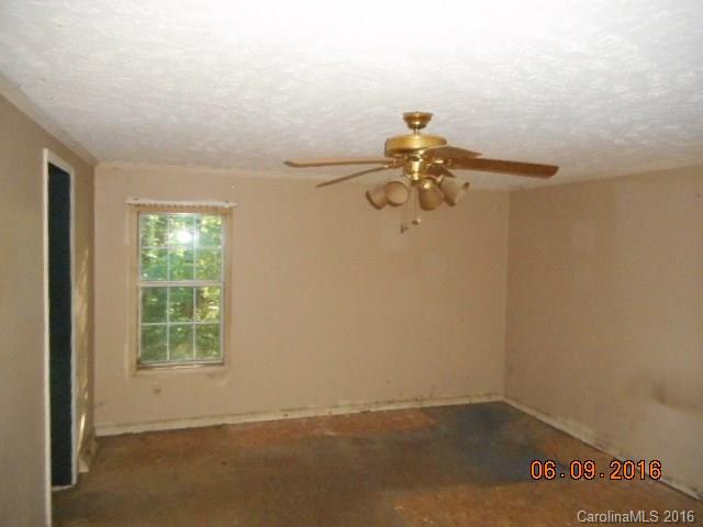 9615 Hambright Road Huntersville, NC 28078 - Photo 9 of 10 Gallery Image 9