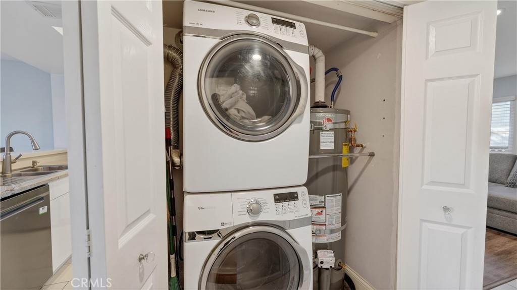 809 North Spurgeon Street, Unit 2 Santa Ana, CA 92701 - Photo 13 of 14