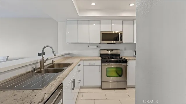 $665,000 | 809 North Spurgeon Street, Unit 2, Santa Ana, CA 92701