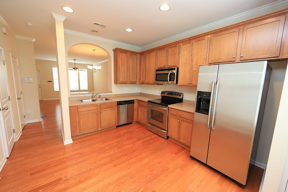 718 Bryant Street Raleigh, NC 27603 - Photo 4 of 9 Photo 4