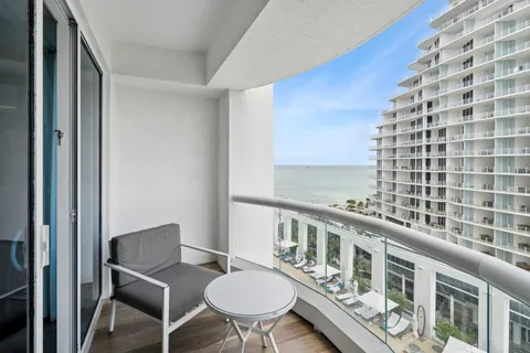$439,000 | 551 North Fort Lauderdale Beach Boulevard, Unit H906, Fort Lauderdale, FL 33304