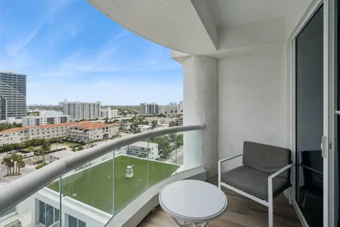 $439,000 | 551 North Fort Lauderdale Beach Boulevard, Unit H906, Fort Lauderdale, FL 33304