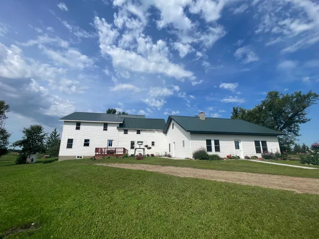 $385,000 | 49404 109th Avenue, Gonvick, MN 56644