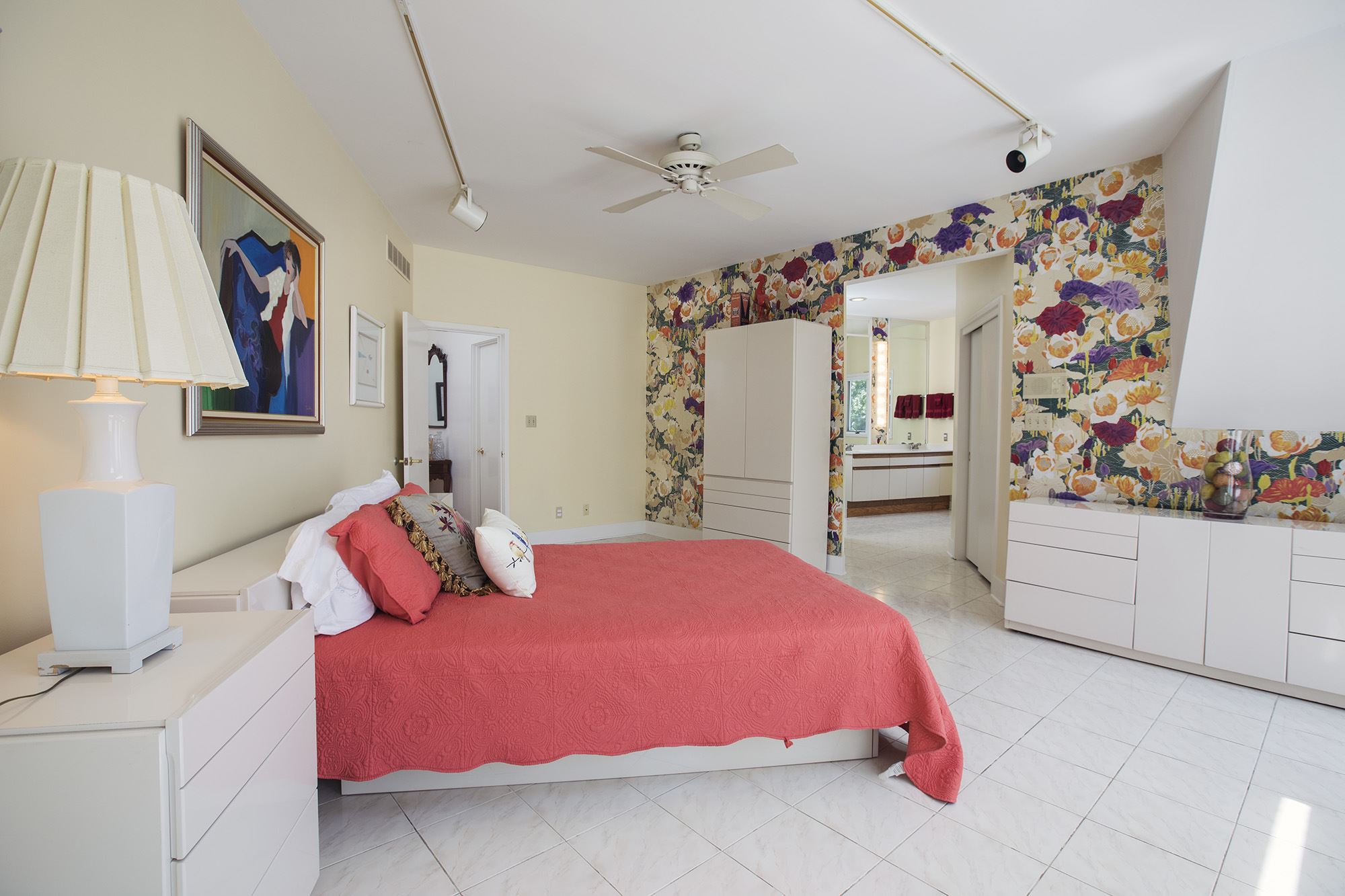 6200 Newburgh Road Evansville, IN 47715 - Photo 11 of 36 Gallery Image 11