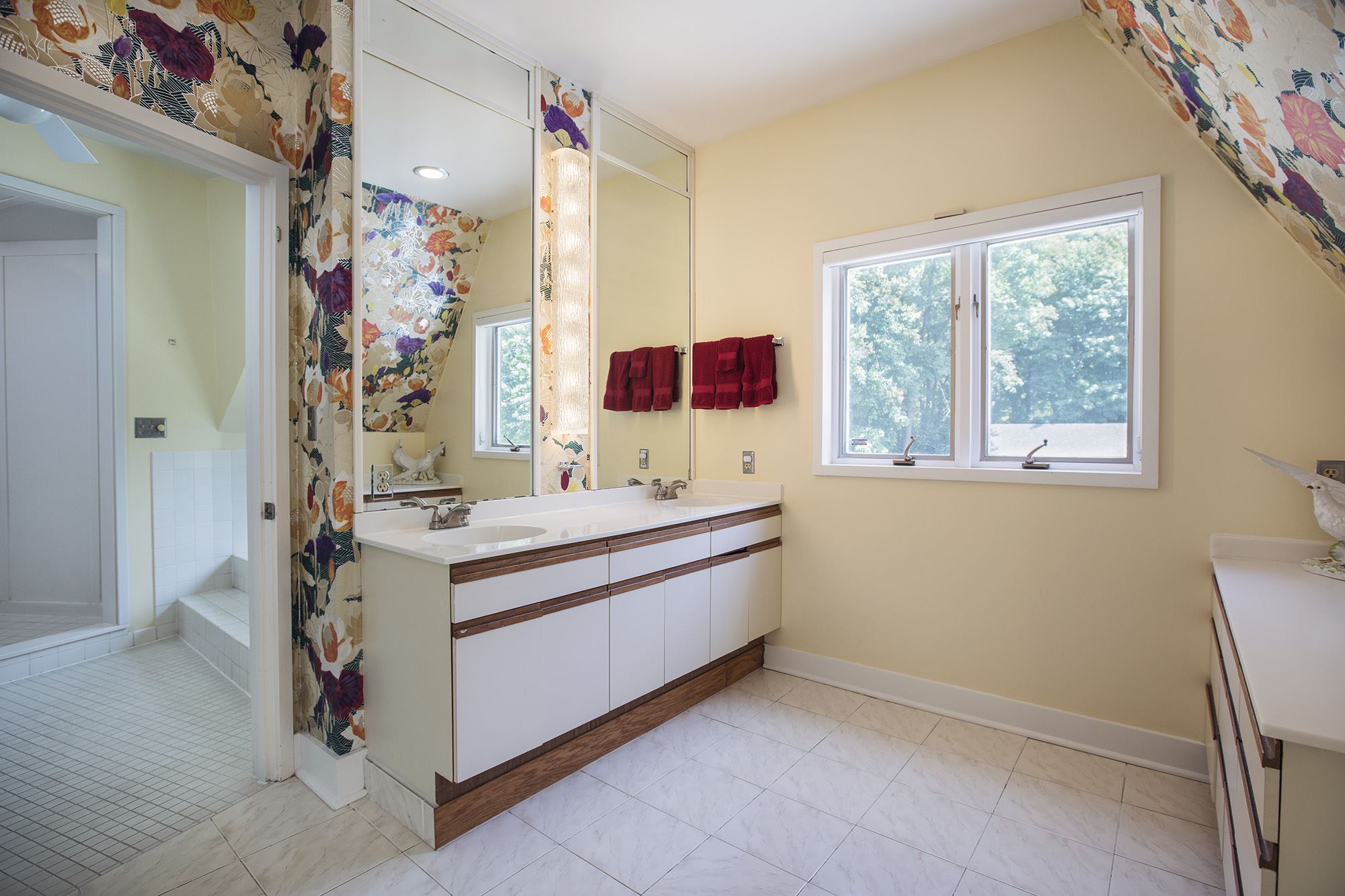6200 Newburgh Road Evansville, IN 47715 - Photo 12 of 36 Gallery Image 12