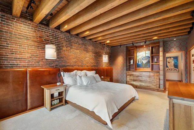 $4,270,000 | 436 Lewis Wharf, Unit 436, Boston, MA 02110