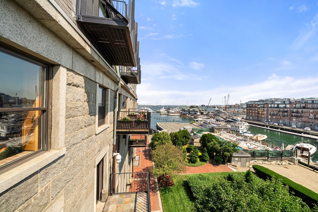 436 Lewis Wharf, Unit 436 Boston, MA 02110 - Photo 40 of 40 city view