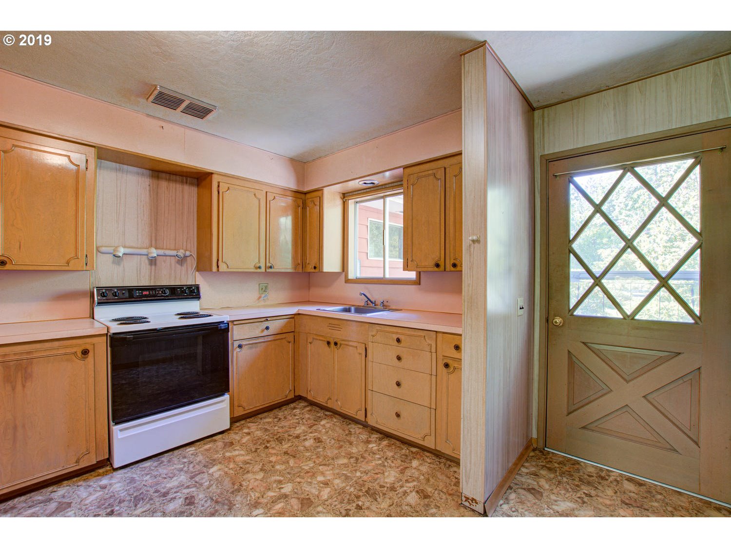 58400 East Marmot Road Sandy, OR 97055 - Photo 12 of 32 Gallery Image 12