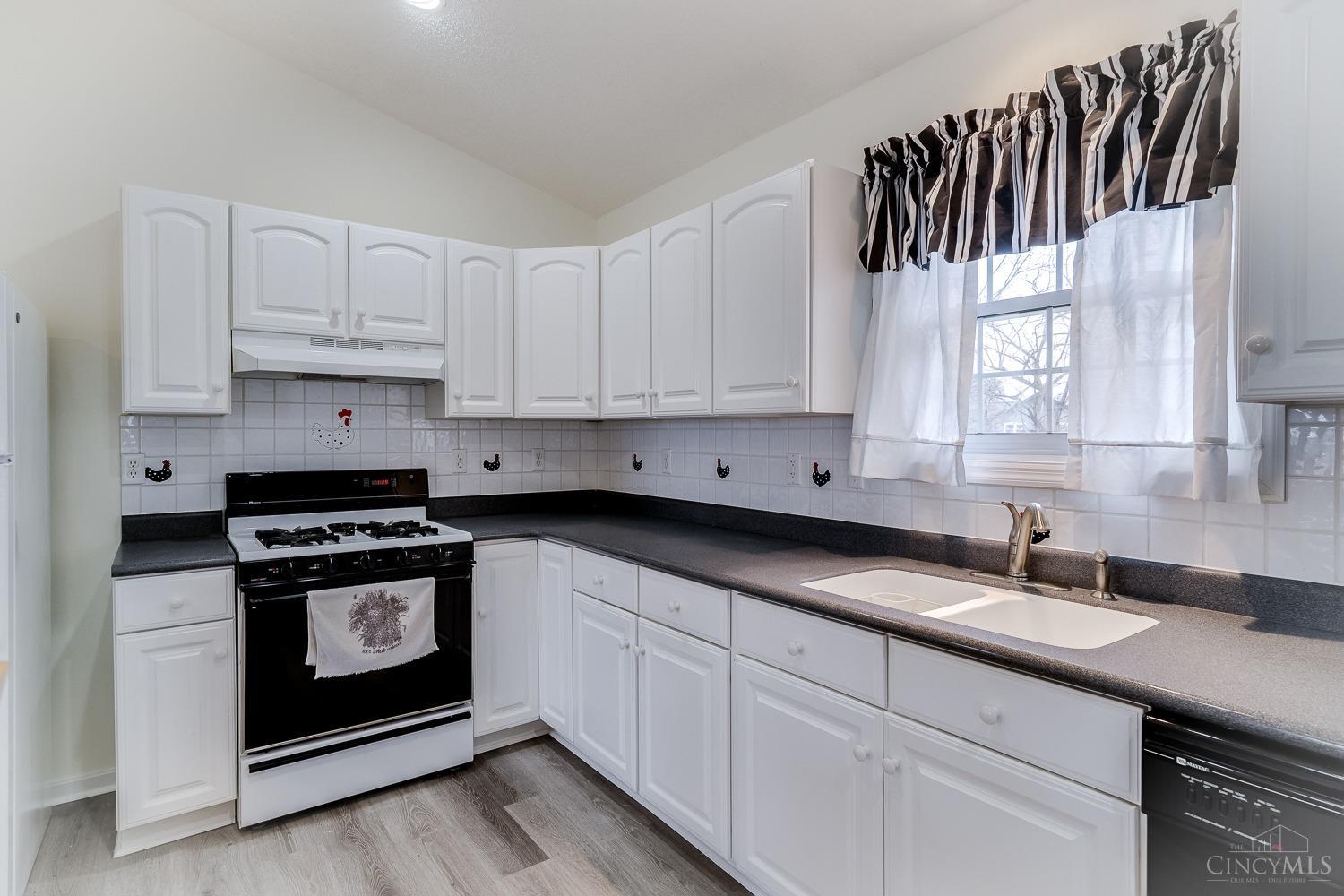 6319 Bridgetown Road Cincinnati, OH 45248 - Photo 14 of 36 Gallery Image 14