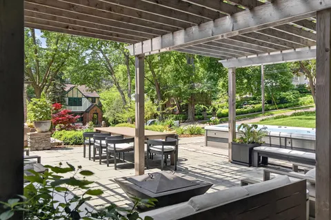 $1,195,000 | 412 West Minnehaha Parkway, Minneapolis, MN 55419