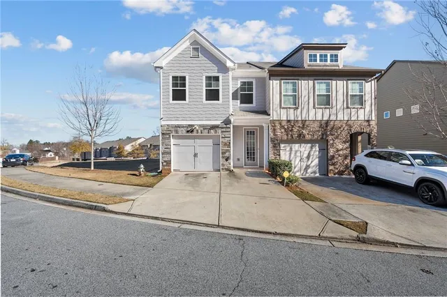 $2,100 | 2212 Triple Crown Lane, Lithonia, GA 30058