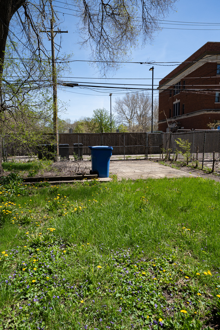 1825 South Troy Street Chicago, IL 60623 - Photo 27 of 27