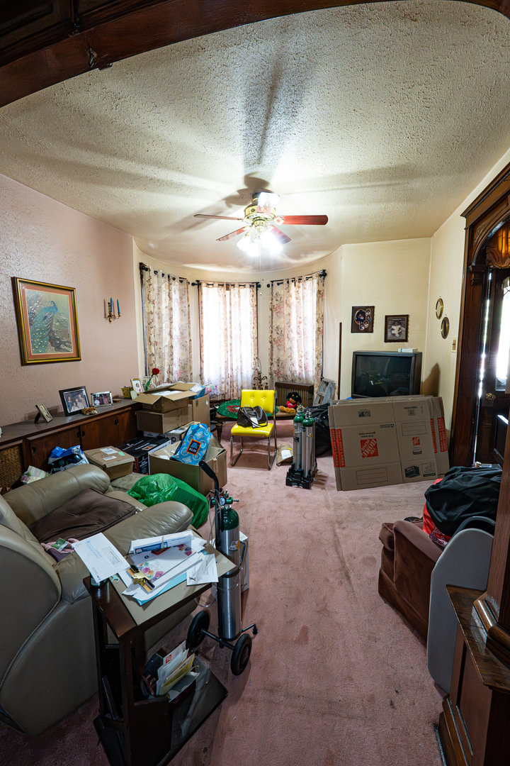 1825 South Troy Street Chicago, IL 60623 - Photo 4 of 27