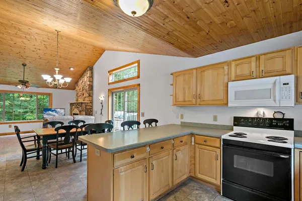 $439,900 | 31085 4 Seasons Place, Pequot Lakes, MN 56472