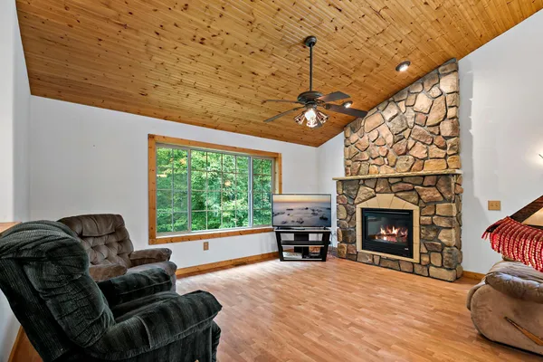 $439,900 | 31085 4 Seasons Place, Pequot Lakes, MN 56472