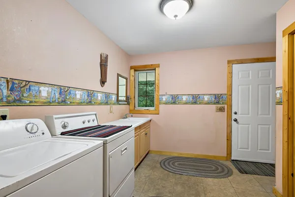 $439,900 | 31085 4 Seasons Place, Pequot Lakes, MN 56472