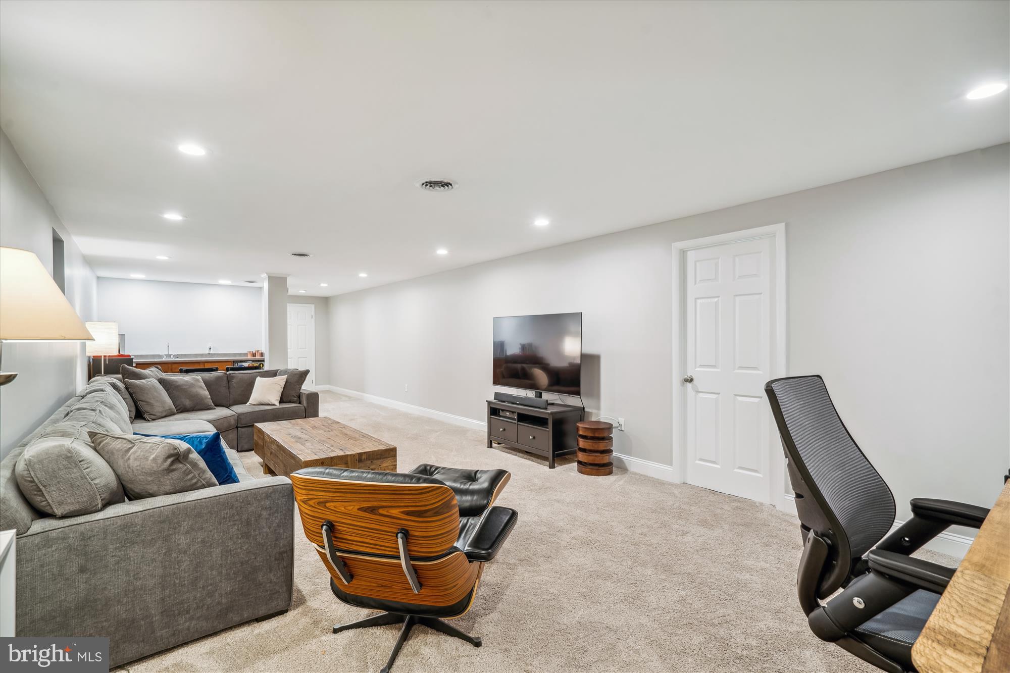 501 Apple Grove Road Silver Spring, MD 20904 - Photo 27 of 50 So much space!