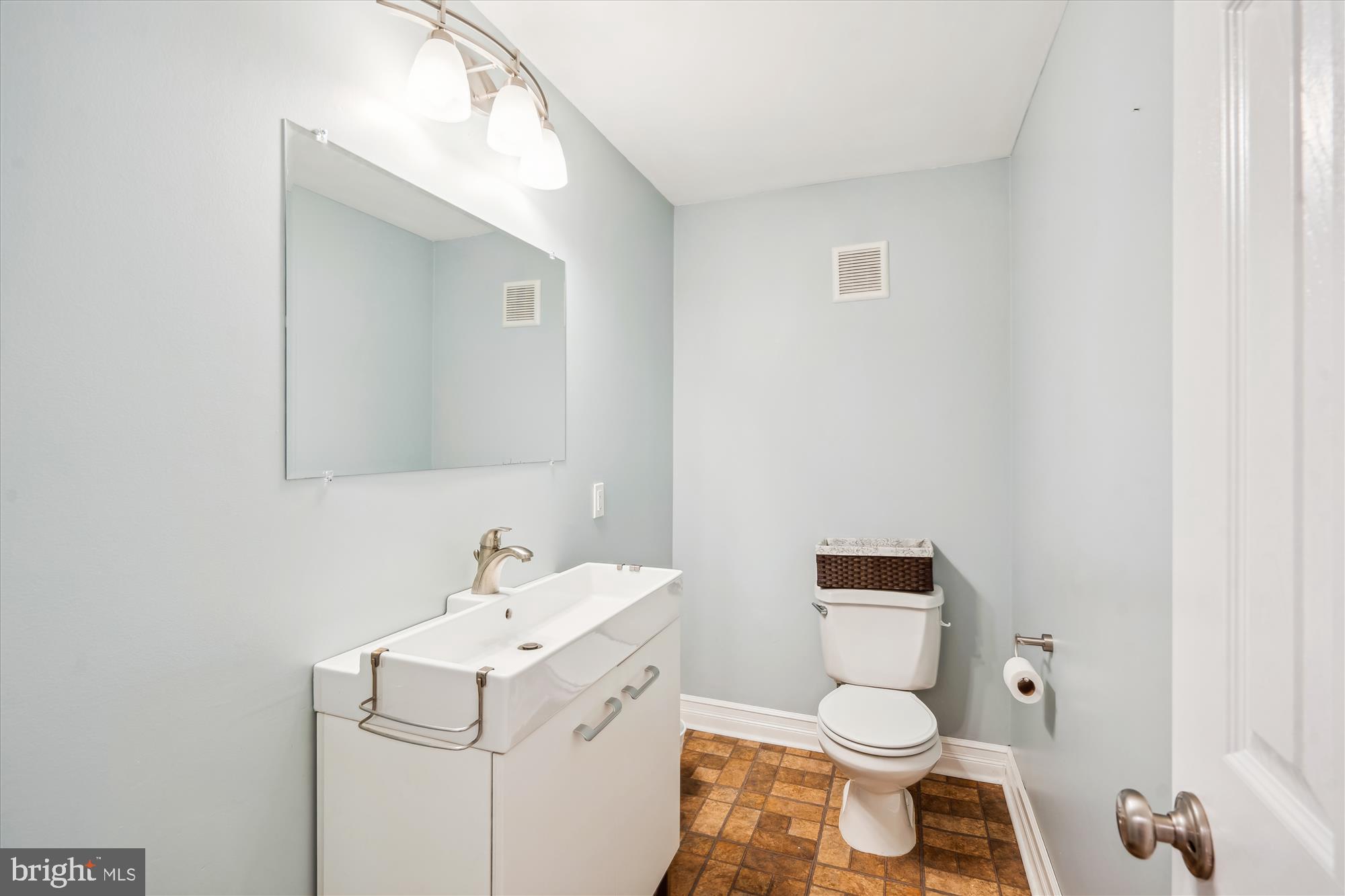 501 Apple Grove Road Silver Spring, MD 20904 - Photo 30 of 50 Lower level half bath