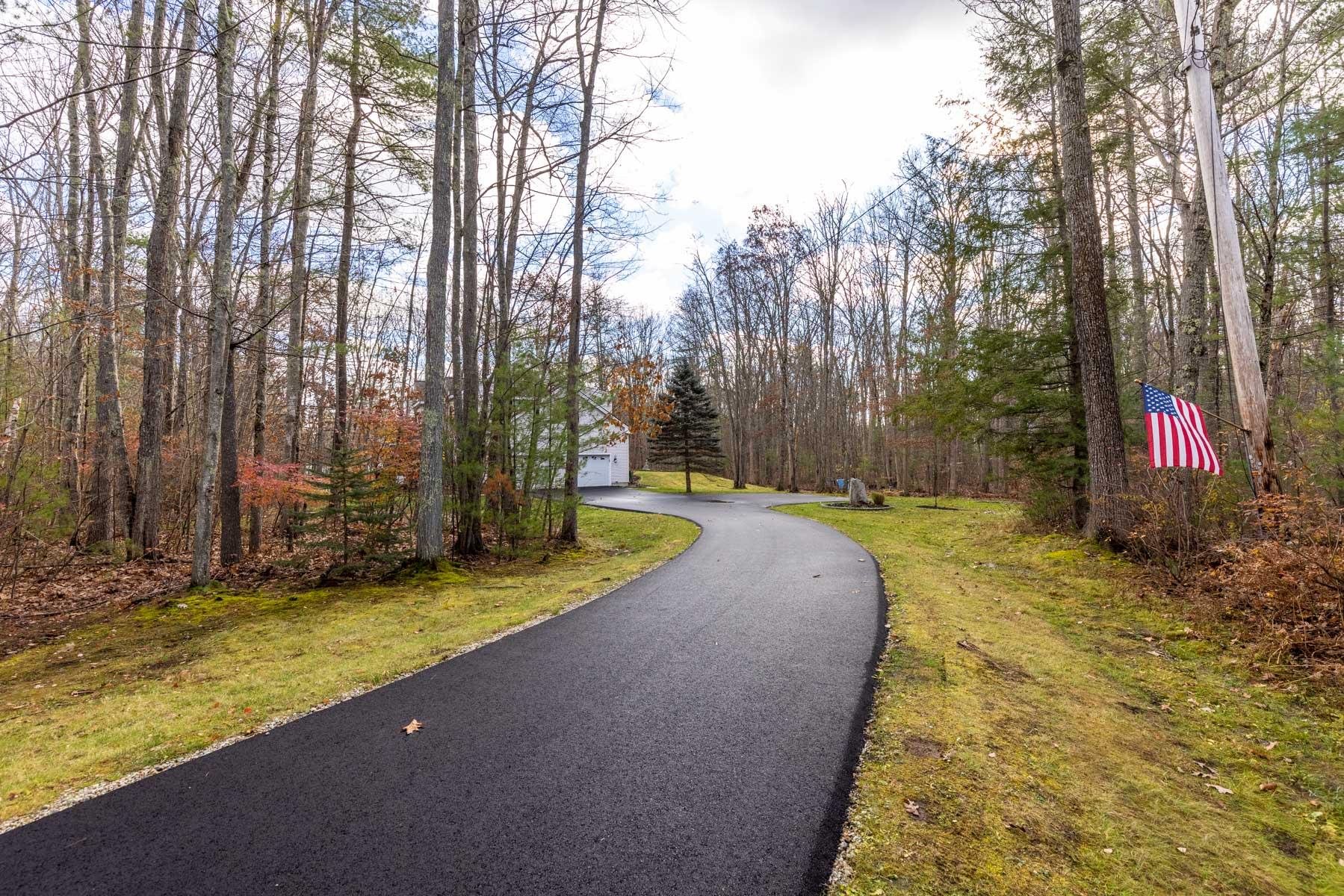 228 Long Hill Road Dover, NH 03820 - Photo 34 of 40